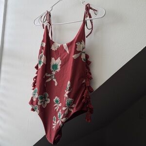 Beautiful one piece with fringe - reversible- made in Italy size L